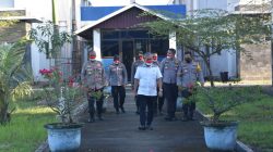 Polres Kutim Tinjau Pos PPKM dan Tempat Isoter