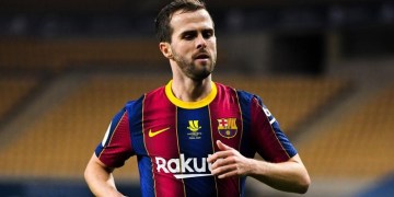 Miralem Pjanic sindir Koeman setelah dipecat Barcelona