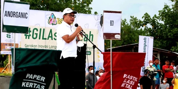 Mendagri Muhammad Tito Karnavian saat melaunching Gerakan Inovasi Langsung Aksi Tuntaskan Sampah #GILAsSampah. (Istimewa).