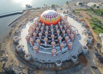 Masjid Kubah 99 Asmaul Husna di Center Point of Indonesia (CPI) telah dimanfaatkan beribadah untuk pertama kali pada bulan Maret tahun ini