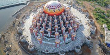 Masjid Kubah 99 Asmaul Husna di Center Point of Indonesia (CPI) telah dimanfaatkan beribadah untuk pertama kali pada bulan Maret tahun ini