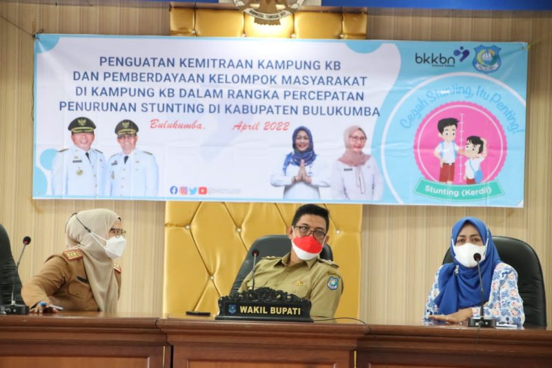 Salah satu prioritas nasional adalah penanganan Stunting dengan melibatkan elemen berbagai sektor. Untuk itu Kampung Keluarga Berkualitas