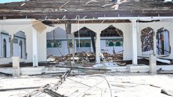 Pemerintah Provinsi Sulawesi Selatan sedang melakukan pembangunan terhadap Masjid Nurul Amir yang berlokasi di dalam Kompleks Kantor Gubernur