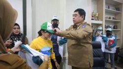 Sekretaris Daerah Provinsi Sulsel, Abdul Hayat Gani, melepas kontingen Komite Olahraga Rekreasi Masyarakat Indonesia (Kormi) Sulsel