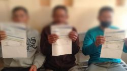 Dua hari pasca ditangkap sapinya oleh Satpol PP, lima orang pemilik ternak pagi-pagi mendatangi Kantor Satuan Polisi Pamong Praja (Satpol PP)
