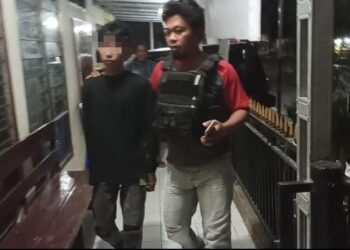 Unit Reaksi Cepat (URC) dan Unit intelkam Polsek Ujung Bulu bersama Satintelkam Polres Bulukumba mengamankan seorang nelayan