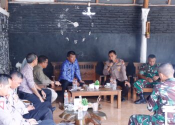 Kapolres Bulukumba AKBP Suryono Ridho Murtedjo S.Ik,.M.Si di dampingi Wakapolres Bulukumba KOMPOL Umar, S Sos, MM untuk Bahas Porprov 2022