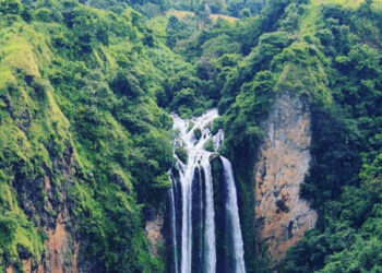 Pesona Alam di Jeneponto, Air Terjun Bossolo Membelah Hutan dan Bukit