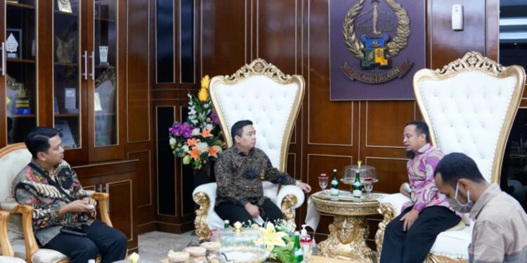 Gubernur Sulawesi Selatan, Andi Sudirman Sulaiman, mengaku, bahwa Pemprov Sulsel berkomitmen berupaya dalam perbaikan sistem tata kelola pemerintahan.